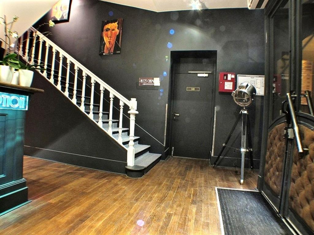 Hotel 19'Cent Le Creusot Bagian luar foto