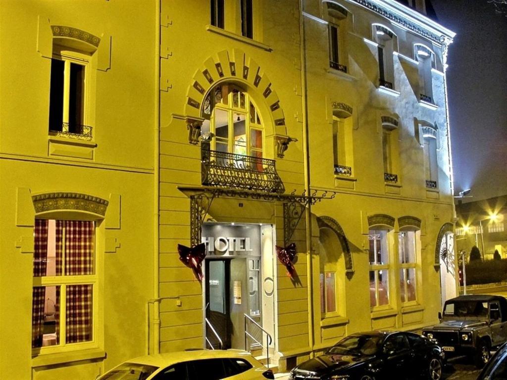 Hotel 19'Cent Le Creusot Bagian luar foto